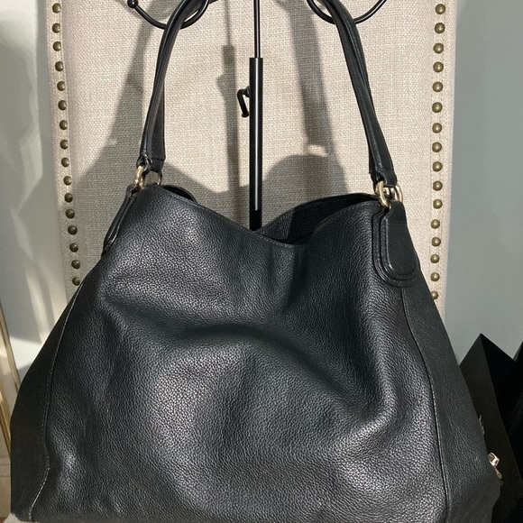 Coach Edie Black Shoulder Bag - Picture 3 of 12